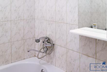 Однокомнатня квартира на сутки в Минске Глебки ванна