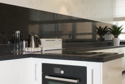 Однокомнатная квартира на сутки в Минске на Притыцкого кухня