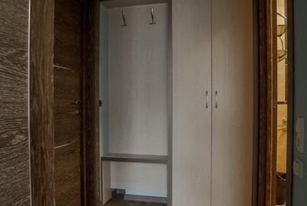 Квартира на сутки в Минске возле метро Кунцевщина прихожая