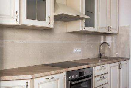 Однокомнатная квартира в Минске на Ольшевского кухня