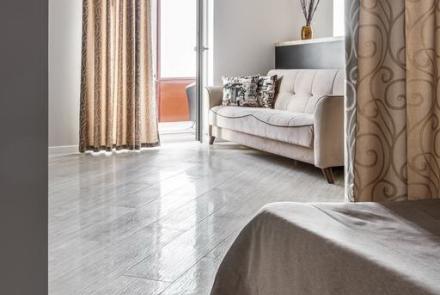 Однокомнатная квартира в Минске на Ольшевского гостиная