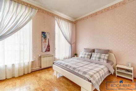 Квартира на сутки в Минске возле метро Спортивная спальня