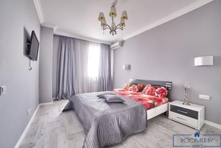 Трехкомнатная квартира на сутки Минск Полоцкой спальня