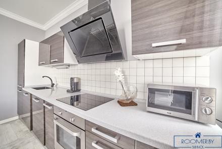 Трехкомнатная квартира на сутки Минск Полоцкой кухня
