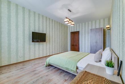 Двухкомнатная квартира в Минске на Володарского спальня