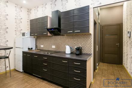 Квартира на сутки в Минске на проспекте Независимости, 18 кухня