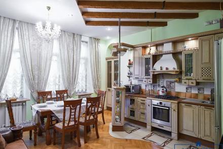 Квартира на сутки в Минске возле метро Площадь Ленина кухня