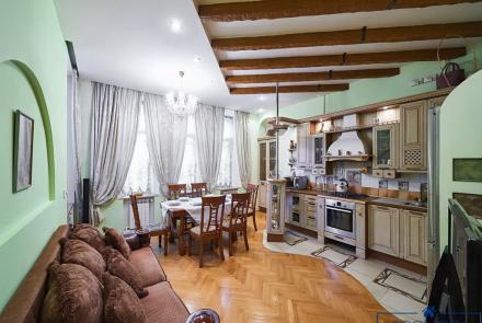 Квартира на сутки в Минске возле метро Площадь Ленина гостиная