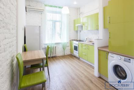 Квартира на сутки в Минске на улице Володарского, 17 кухня