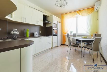 Двухкомнатная квартира в Минске на сутки Энгельса кухня