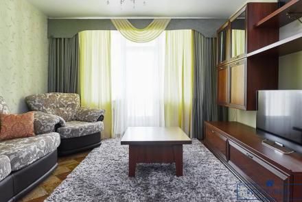 Двухкомнатная квартира в Минске на сутки Энгельса гостиная