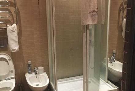 Двухкомнатная квартира в Минске на сутки Володарского ванна