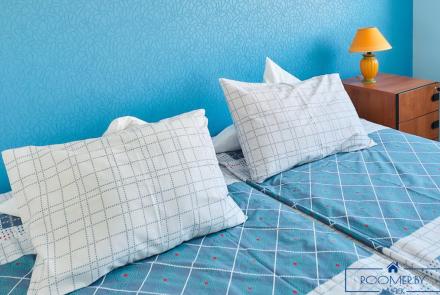 Однокомнатная квартира на сутки в Минске Володарского спальня