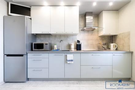 Квартира на сутки в Минске на улице Энгельса, 22 кухня