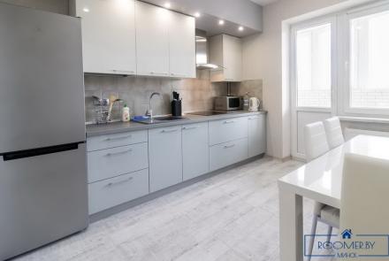 Квартира на сутки в Минске на улице Энгельса, 22 кухня