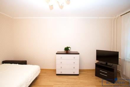 Однокомнатная квартира в Минске на Красноармейской спальня