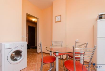 Однокомнатная квартира в Минске на Красноармейской кухня