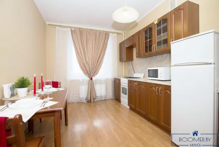 Однокомнатная квартира в Минске на Красноармейской кухня