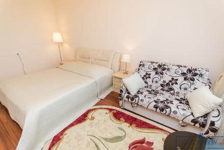 Однокомнатная квартира в Минске на Красноармейской спальня