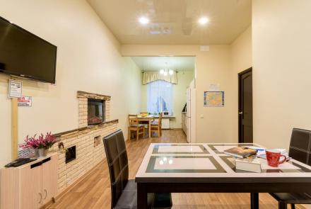 Четырехкомнатная квартира на сутки Минск Мясникова, 34 кухня