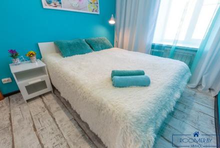 Двухкомнатная квартира на сутки Минск Ленинградская спальня