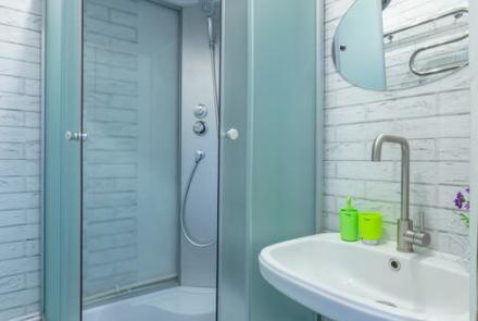 Двухкомнатная квартира на сутки Минск Ленинградская ванна