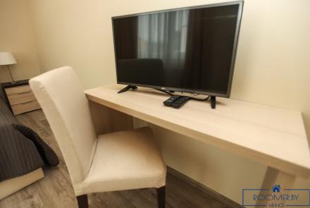 Двухкомнатная квартира на сутки в Минске Короля спальня