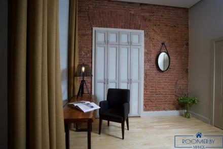 Квартира на сутки в Минске рядом с метро Купаловская прихожая