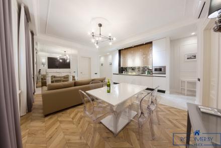 Квартира на сутки в Минске на улице Ленинградская, 2 гостиная