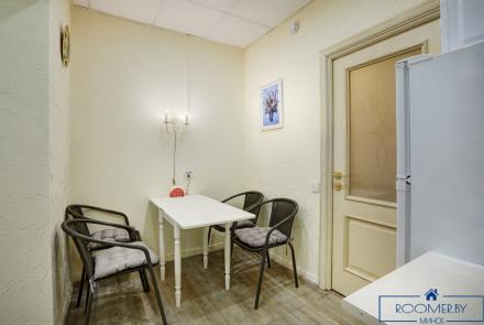 Квартира на сутки в Минске возле метро Площадь Ленина кухня