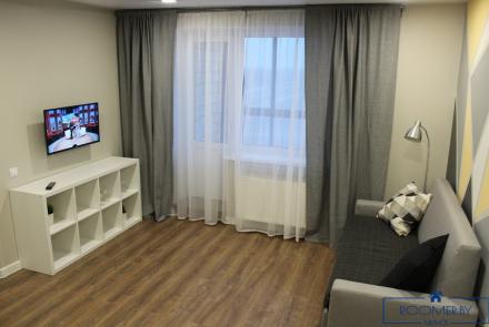 Однокомнатная квартира на сутки в Минске Дзержинского спальня