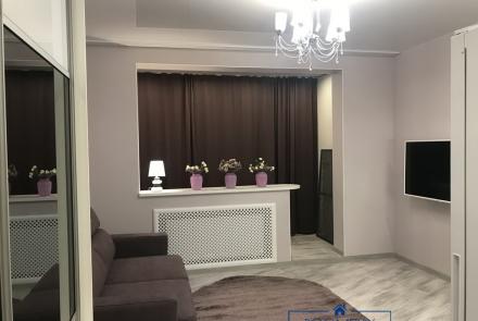 Однокомнатная квартира на сутки Дзержинского спальня