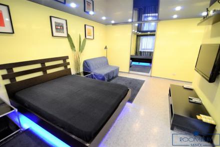 Однокомнатная квартира на сутки Гурского спальня