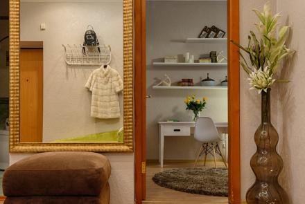 4 bedroom apartment in the center Nezavisimosti av. 14