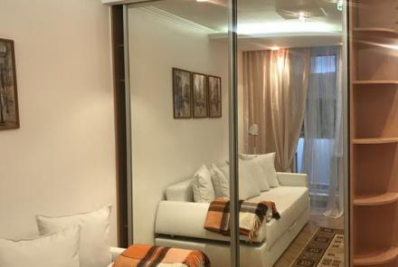 Квартира на сутки в Минске на улице Воронянского, 3 гостиная