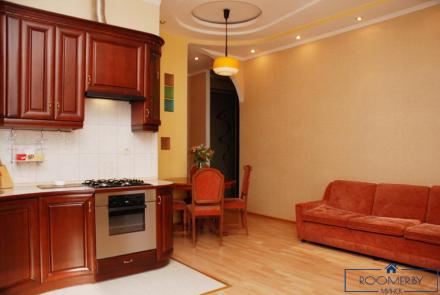 Квартира на сутки в Минске на улице Московская, 11 кухня