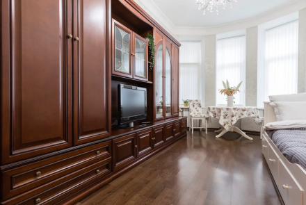 Четырехкомнатная квартира на сутки в Минске спальня