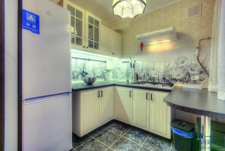 Квартира на сутки в Минске на улице Толстого, 18 кухня