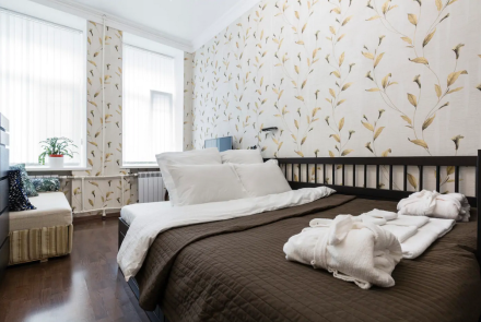 Четырехкомнатная квартира на сутки в Минске спальня