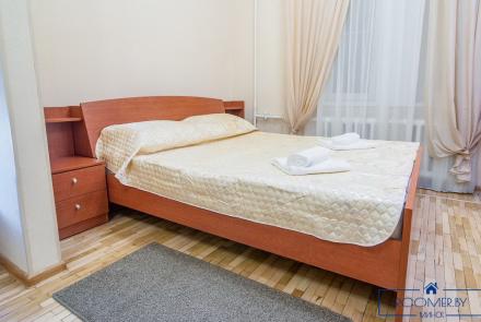 Квартира на сутки в Минске возле метро Институт Культуры спальня