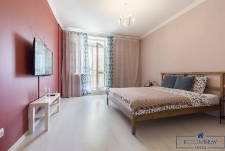 Квартира на сутки в Минске возле метро Институт Культуры спальня