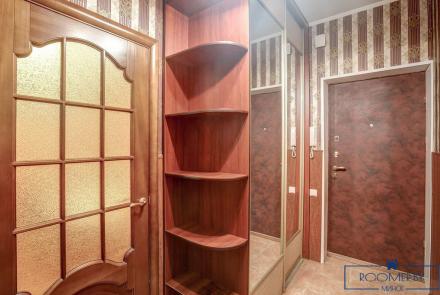 Квартира на сутки в Минске возле метро Институт Культуры прихожая