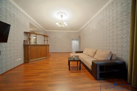 Квартира на сутки в Минске возле метро Институт Культуры гостиная