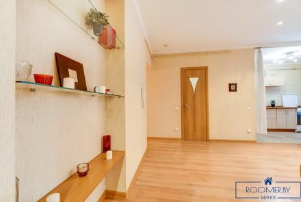 Квартира на сутки в Минске возле метро Институт Культуры прихожая