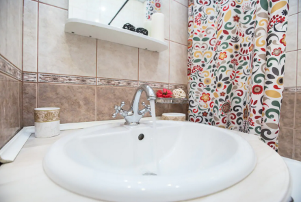 Двухкомнатная квартира на сутки Минск переулок Броневой ванная