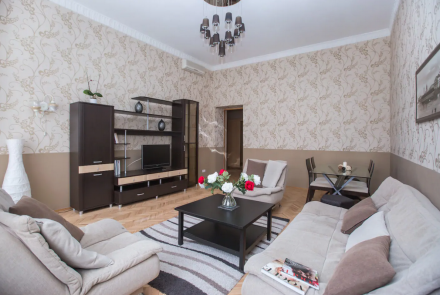 Двухкомнатная квартира на сутки Минск переулок Броневой гостиная