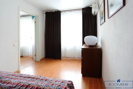 Двухкомнатная квартира на сутки Минск Румянцева спальня