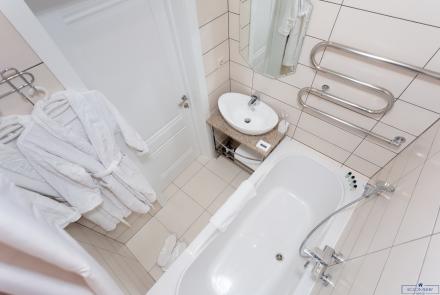 Двухкомнатная квартира в Минске на сутки Козлова, 7 ванна