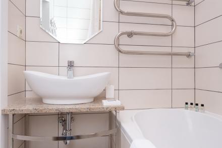 Двухкомнатная квартира в Минске на сутки Козлова, 7 ванна