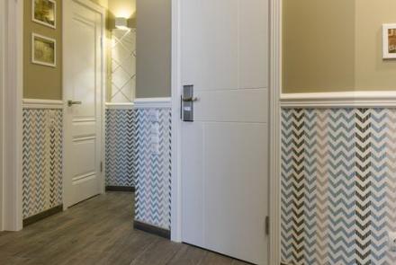 Двухкомнатная квартира посуточно Минск Броневой прихожая